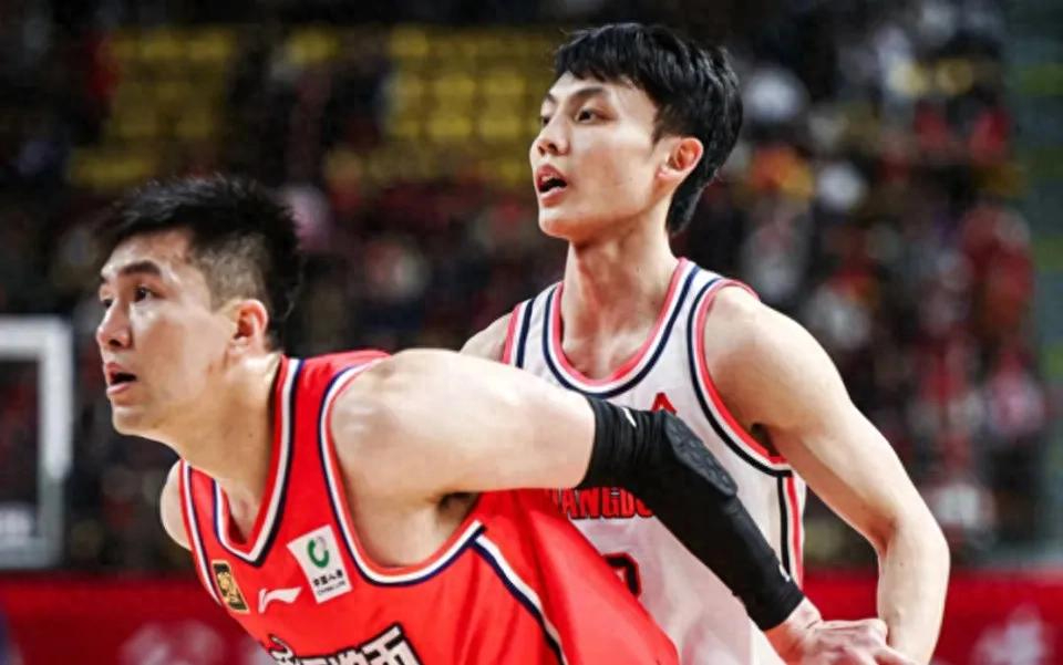 半岛体育官网入口-广东男篮击败福建队，全队表现出色